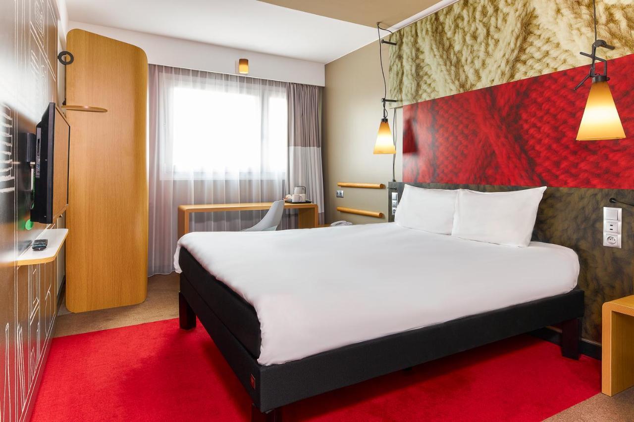 ไอบิส บอร์โด ซองทร์ การ์ แซ็งฌ็อง Hotel ภายนอก รูปภาพ