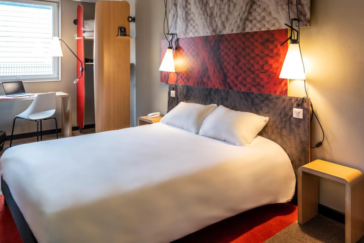 ไอบิส บอร์โด ซองทร์ การ์ แซ็งฌ็อง Hotel ภายนอก รูปภาพ